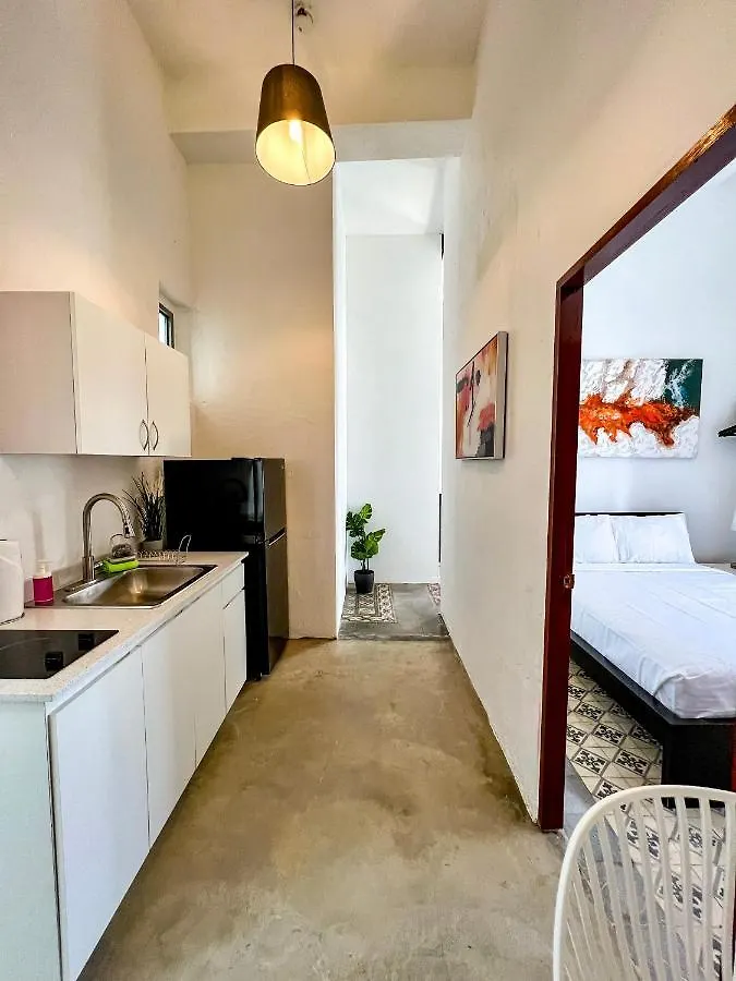 Nando'S Place San Juan Aparthotel